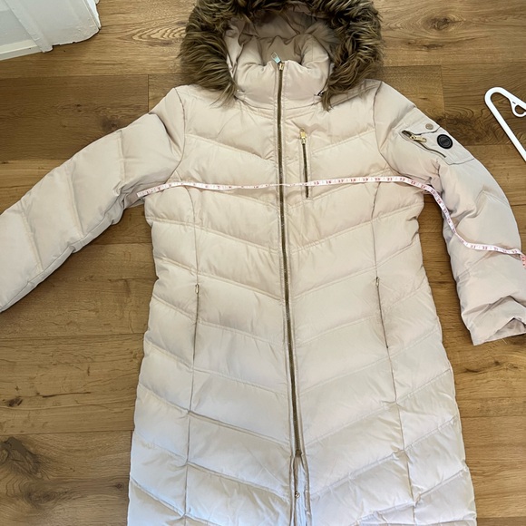 Calvin Klein Winter jacket - Picture 9 of 10